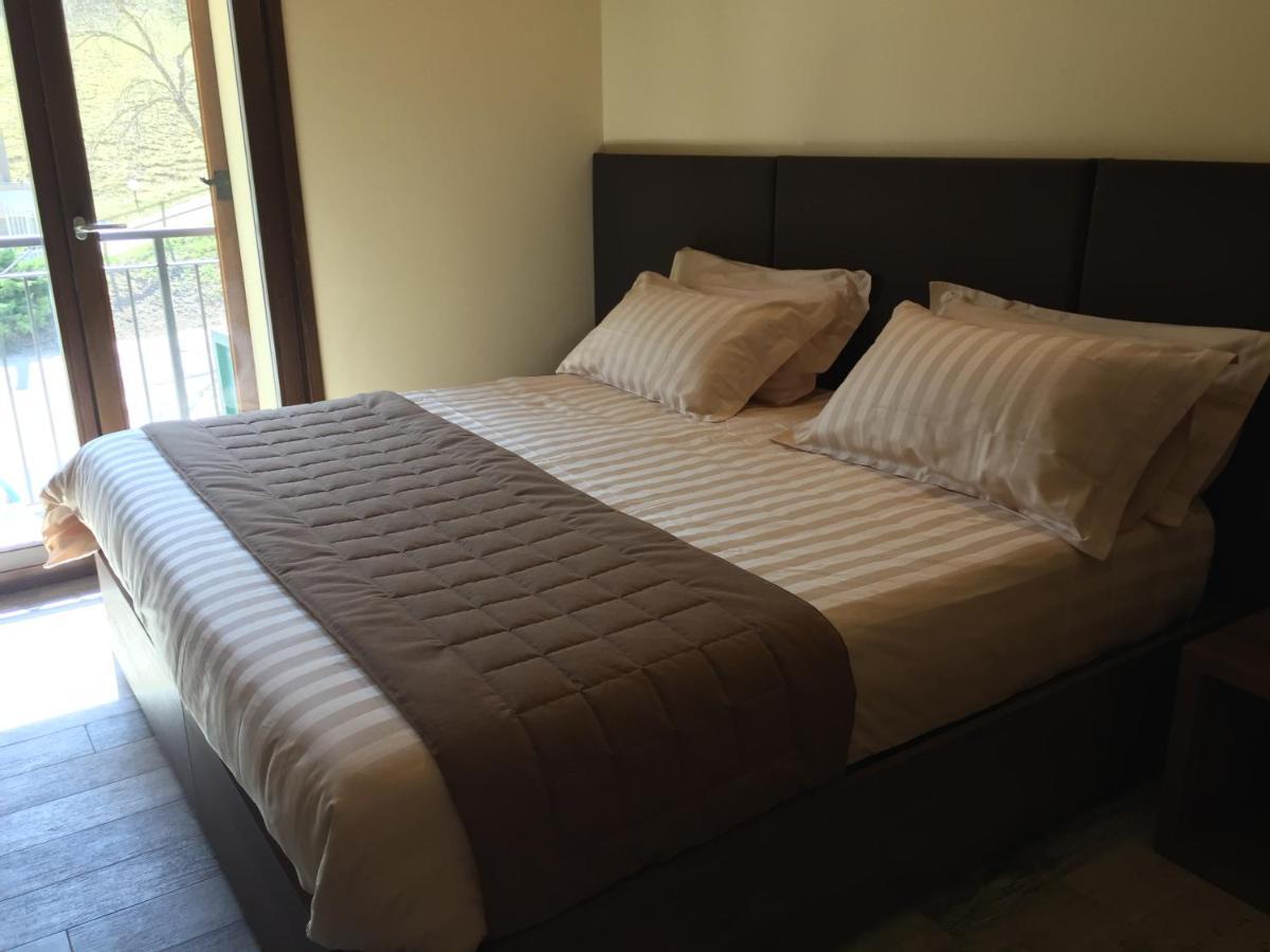 Agriturismo Ippolita Lucchetti Cene Ngoại thất bức ảnh